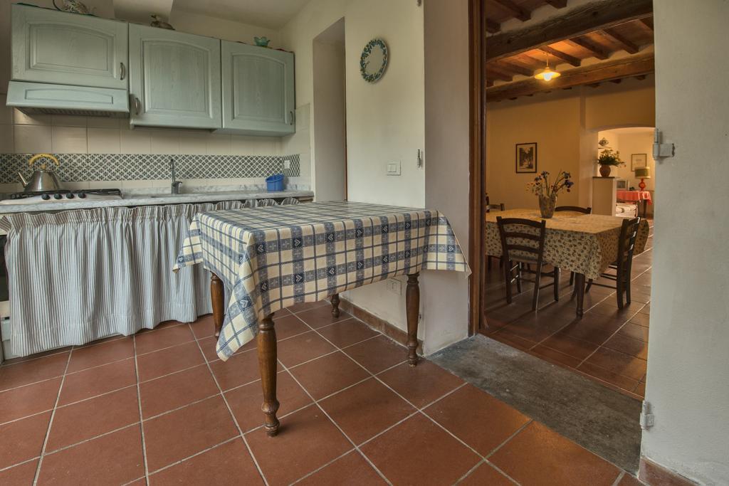 Agriturismo Poggio Al Tesoro Crespina Екстериор снимка